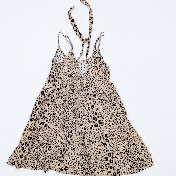 Magnolia Boutique Dresses & Skirts - Leopard Print Halter Dress